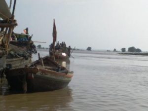 Flood waters have made land disappear near Patna. Photo by Seema Kumari