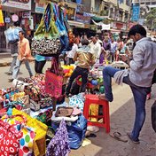 Delhi Street vendors: from no cash to cashless?