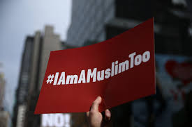 Thousands chant ‘I am a Muslim’ in New York