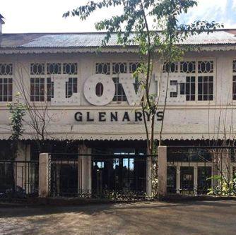 Glenary’s, Darjeeling Salutes You! So do We!