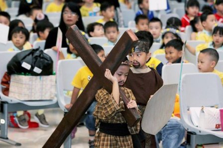 Indonesian Bishops shift Ash Wednesday for Elections